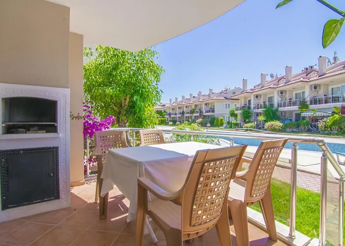 公寓 Sunset Beach Club Aqualettings Aqua 19 费特希耶